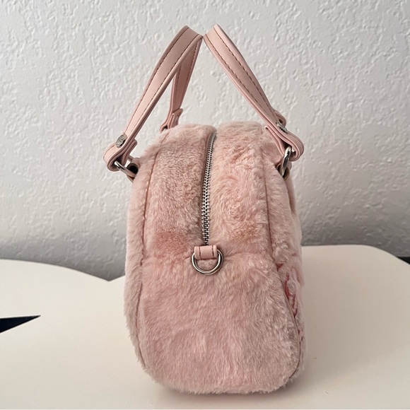 Von Dutch Pink Fur Small Bowling Bag - Picture 5 of 10
